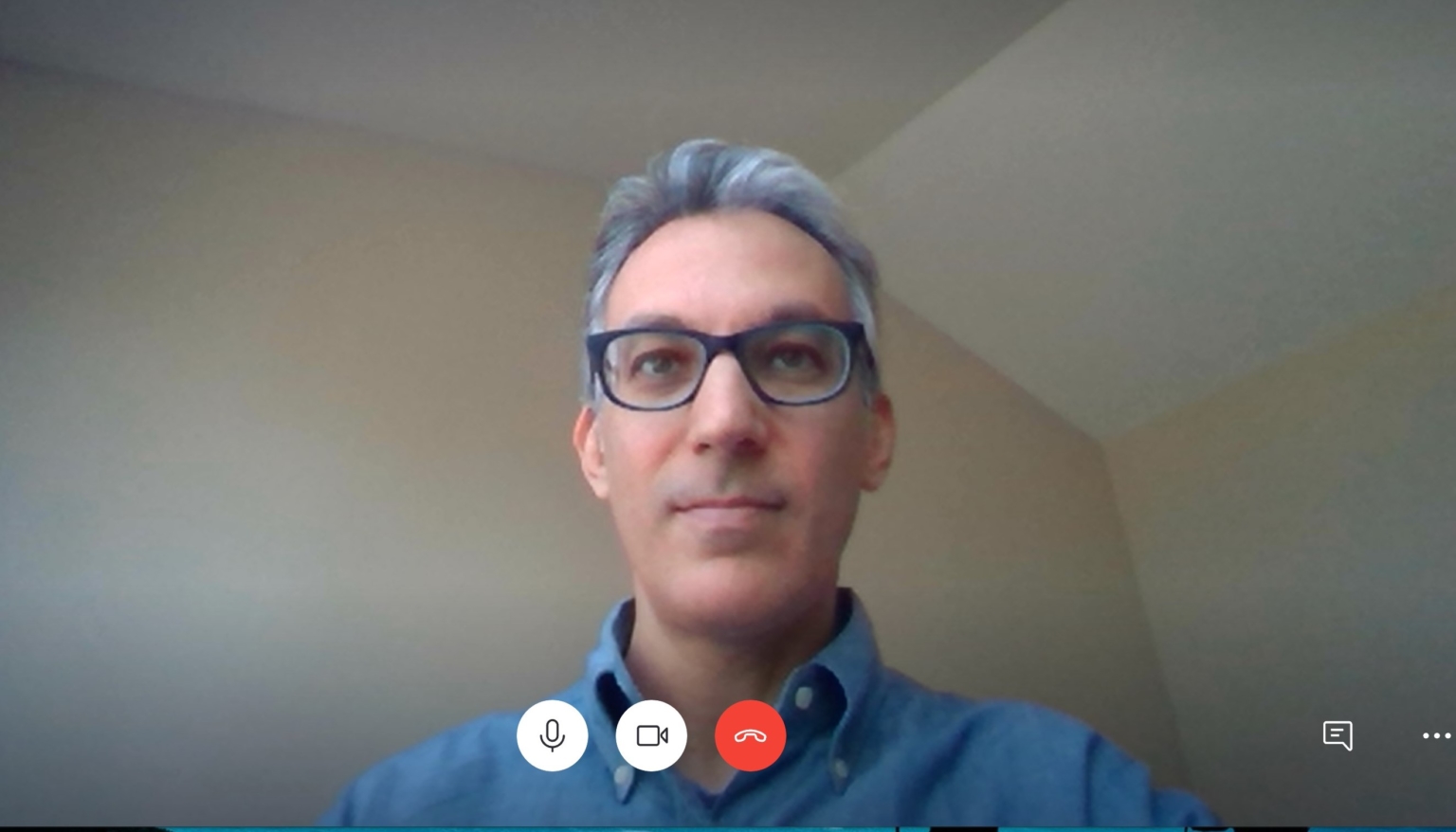 How to look better (and more professional) on Zoom and Facetime Dr